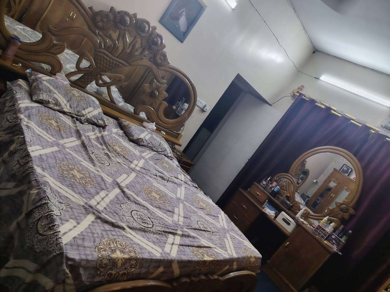 السلام عليكم غرفه صاج عراقي سعر ٧٥٠ مكاني بغداد طوبجي للاستفسار عل رقم ***********
