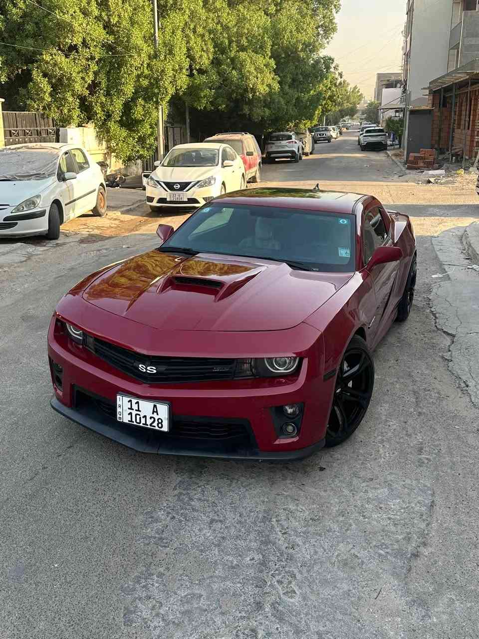السلام عليكم اخوتي❤️
كمارو 2SS للبيع موديل 2011 
فول داتا شو
حساسات 360
تشغيل عن بعد بلاد
سلايد روف
وارد كندي  حادثها فقط دعامية امامية مثل ما موضح بالصورة
السياره ماشية 85الف كيلو 
مضمومه من 2018 بيها جراد نرشت وتغلفة PPF 
 محرك 6.200 v8 بحالة الوكالة
عليها كام شفت ستيج 2
مبرمجه طلقات السياره متنلزم
گير بحالة الوكاله
اكسل صدر امامي خلفي مال كندا بعدها السياره جديدة لاطسه لا اصوات خارجيه كامله لاخر حبه
سلايد روف
شفتات ستيرن
كشنات جلد
حساسات خلفية
فول تحكم ستيرن
مثبت سرعة 
الاضافات العليها
كت هنسي كامل مع سكوب الجامه الخلفي مشاده
شوته 
هدرز لونك امريكان ريسنك
گاچ كان
اكس بايب
دبات اجتي بور بوابات مبرمجه ع تحكم الروف البلادي يعني مو تلزيك وريمونت … تحكم دكم بلاديه 
راديتر گير خارجي 
سلف كورفيت 
ويل zl1 اصلي تخم تاير مبدله من تاير مول طك نايلون
صدر امامي خلفي وجديد بلجيس 
حلوك صالنصه M5 اصلي
داخل السياره بوضع الشركة باتري امرون جديد
عليها منضومة عدسات + اوركيل
منضومة تبريد بحالة الشركة 
سستم سماعات بوس بلوتوث بلادي
تحكم كشنات كهرباء تدفئه كشنات
مغلف جامات كلهم عازل حراراي اصلي 
مراوح مبرمجة
مي راديتر اصلي بريستون وكاله
دشبول مغلف كنتارا 
صور الحادث مرفقة د
رقم بغداد الجديد وهزة جديدة بأسمي تحويل ثاني يوم
السعر 98$
الرقم ***********
مكان السيارة بغداد اليرموك

نص مكتوب في الصور:
- 10 من 10