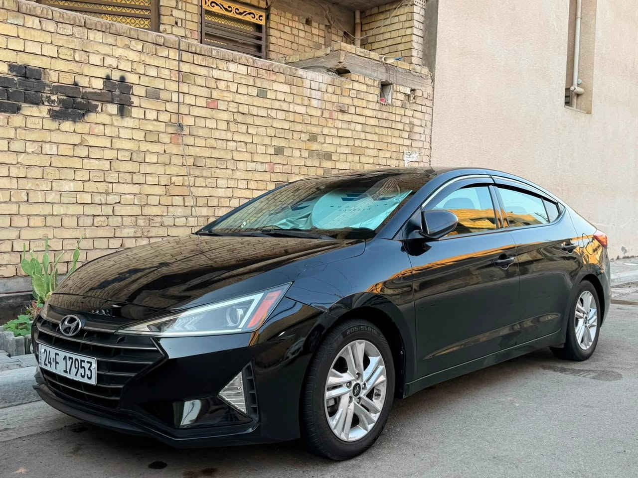 النتره مديل 2019 بيه فقط بنيد صبغ بدون دواخلل مكينه2000 دوش مامفتوحه حداديه تبريد جاهزه مابيه نقص   رقم دهوك تحويل او وكاله حسب رغبه المشتري  

المواصفات 

كامره خلفيه دواره

رادار جانبي

تحكم ستيرن جهتين

لايت زنون

لد لايت خلفي 

مكاني كربلاء السعر اتصل***********
