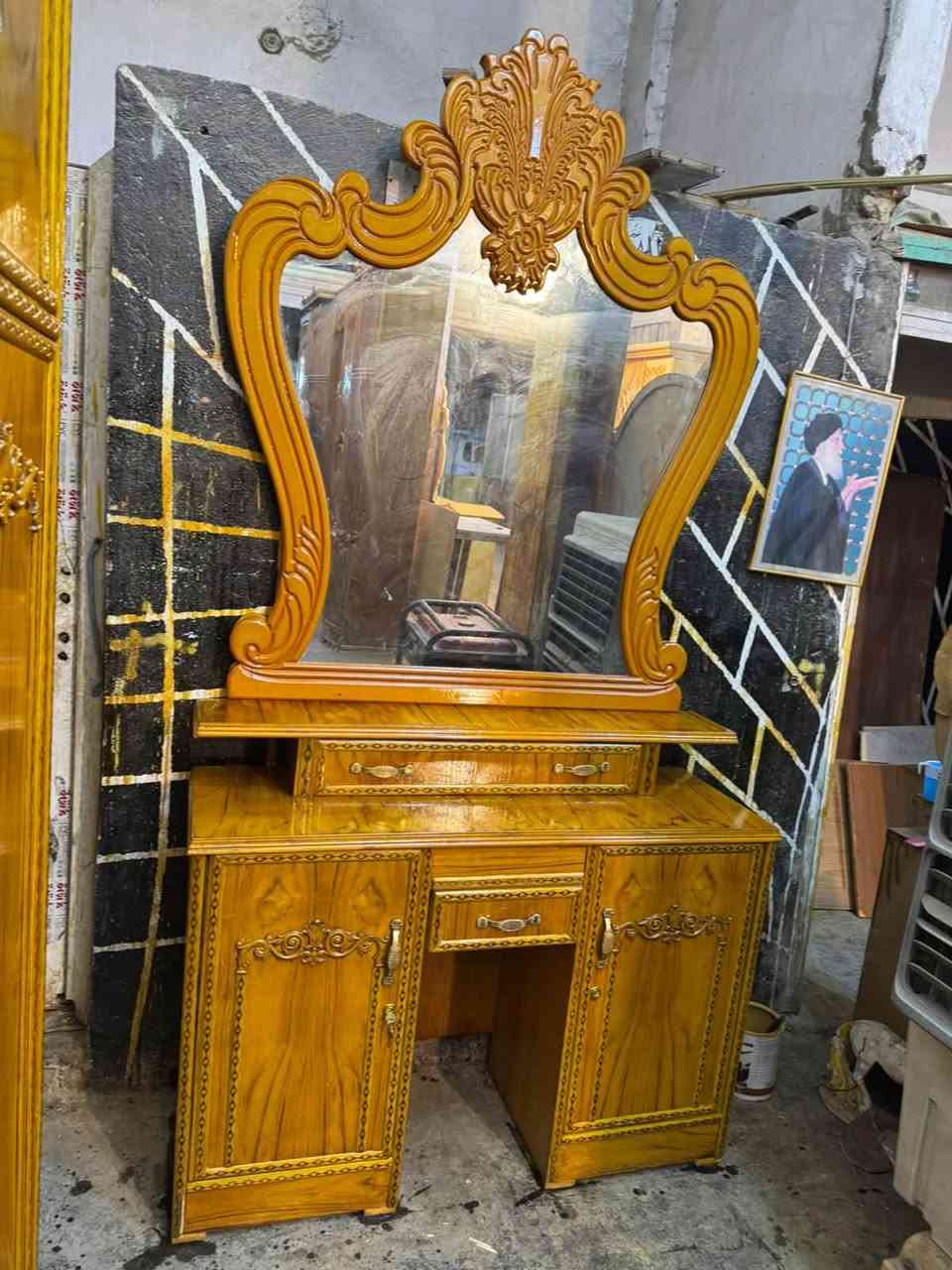 معرض السجاد للأثاث
غرفه ٦ باب مستخدمه ترهم للعرسان داخل خارج صاج كل لغرفه داخل خارج صاج شغل مرتب وحلو نظافه ٩٥ ٪؜ للحجز والاستفسار الاتصال /***********☎️
