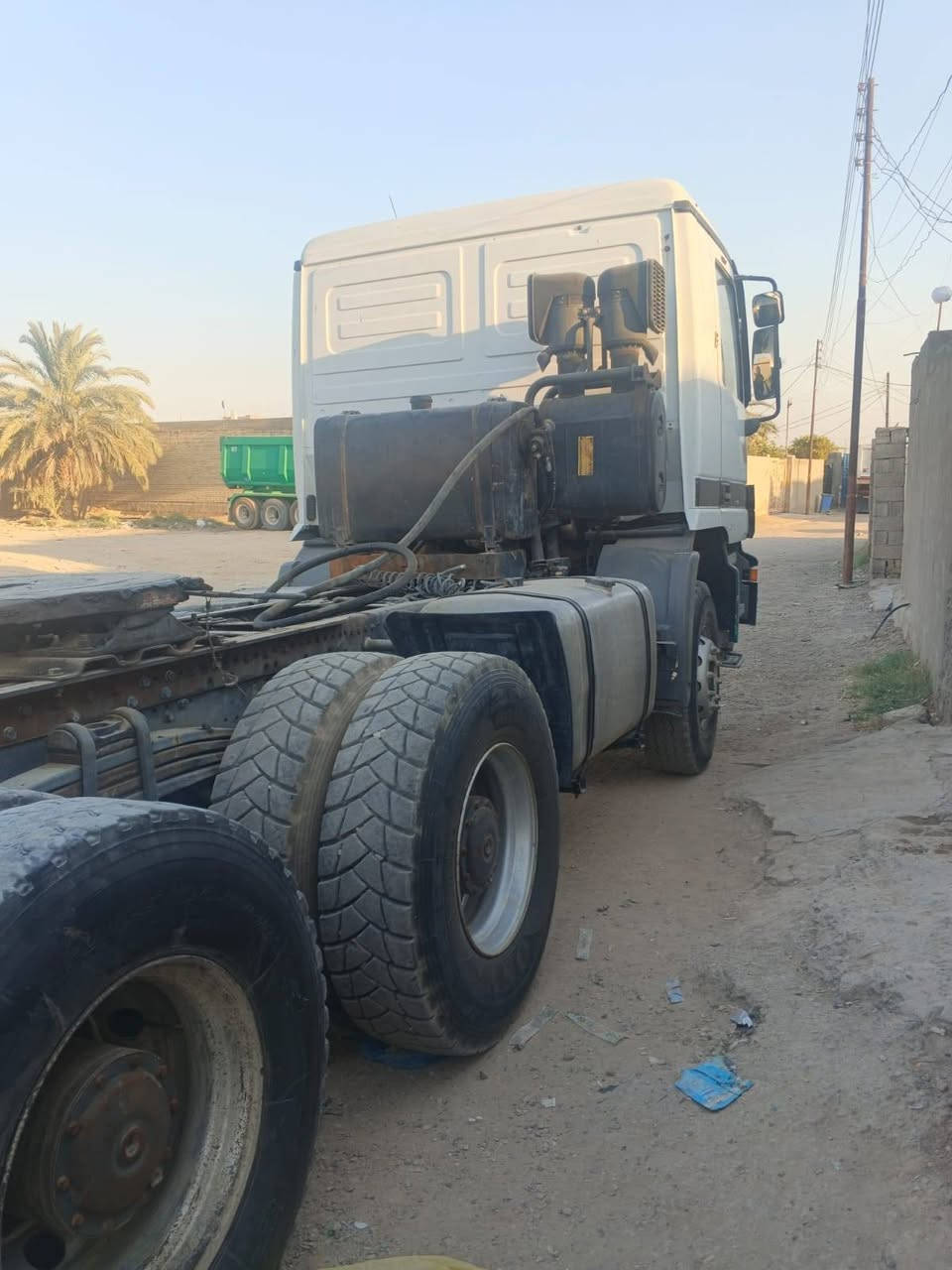 🚛 **للبيع راس تريلة قلاب **

🔹 الموديل 2001
🔹 النوع: سكس قلاب
🔹 حجم المكينة: 4.8
🔹 حجم الشاصي: 33
🔹 المجموعة: جيف
🔹 الكير: في تيس
🔹 القمارة: بلجيس
🔹 الشاصي: مكفول
🔹 السنوية: لحد 28
🔹 التحويل: مباشر

📱 للاستفسار واتساب فقط:
***********

🔥 السيارة جاهزة للبيع والتحويل مباشر.
