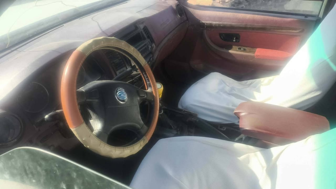 سلام عليكم ورحمه الله كنو مديل 2009 دوات مكفول من عشائر  بيهء تبخير فقط سياره خير من الله سعر 2600 وبيهء مجال ***********
