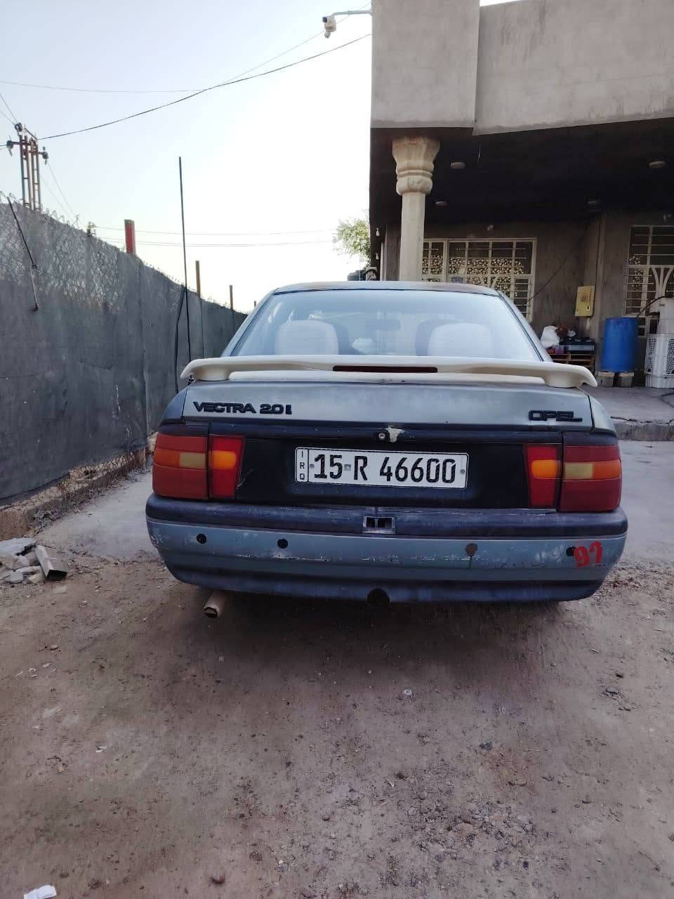 السلام عليكم للبيع اوبل فكترا رقم انبار الدولي مشروع وطني وين ميعجبك تحول كير عادي محرك 18 السياره حته الخياسات معمريها تخم تاير مكانها بغداد ابو غريب سعرها 20وبيها مجال الاتصال عل هاذا الرقم ***********
