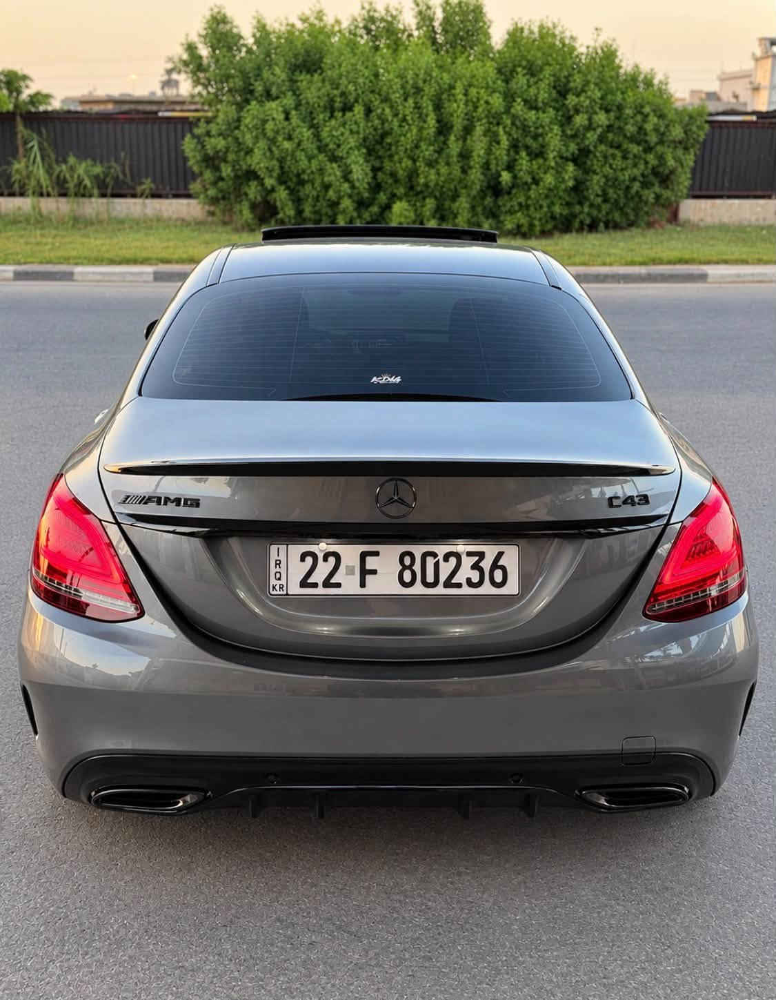 السلام عليكم
للبيع C300 2021 
(تو ويل)
 
رقم اربيل باسمي

السياره بدي كت AMG اصل

                                 (Night Edition)
 
ويل 19 تو سايز مع تخم تاير (Run-Flat)
 
دركة مال G63 

كيجات ديجتال + شاشة كار بلي

سستم سماعات 

كشنات كهرباء + تدفئه

لايتات داينمك ٨ عدسات

بك لايت ليد

رادار امامي +رادار خلفي 
نقطه عمياء
بصمه تشغيل+ بصمه ابواب
صندوق كهرباء
كامرا خلفيه دواره

ماشيه 65 الف 

السياره وارد امريكي حادثها جاملغ امامي فقط بدون دواخل 
( ايرباك راجع سستم شرط الفحص) 

كير ومكينه مكفولات من الفتح والتبديل

مكانها بغداد / الكرخ

للاستفسار:

‏‭***********
