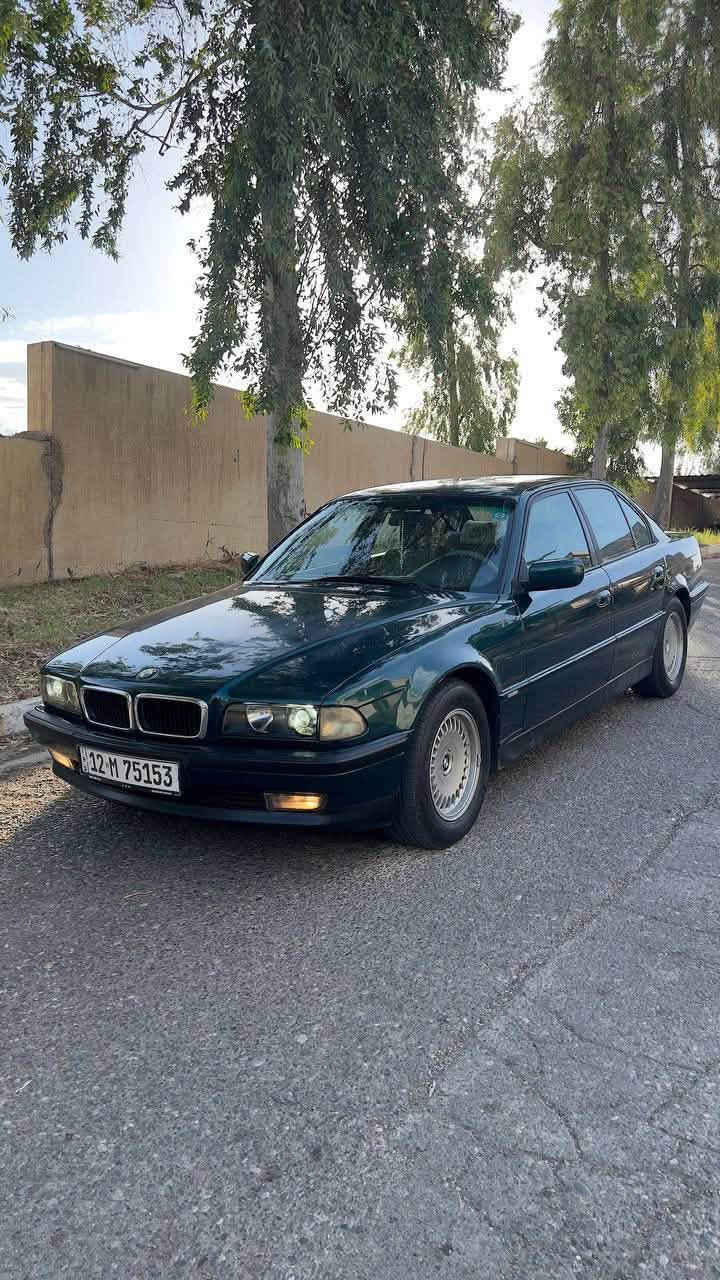 بي ام دبليو ٧٣٥ • موديل ١٩٩٦ • طوافة بنزين