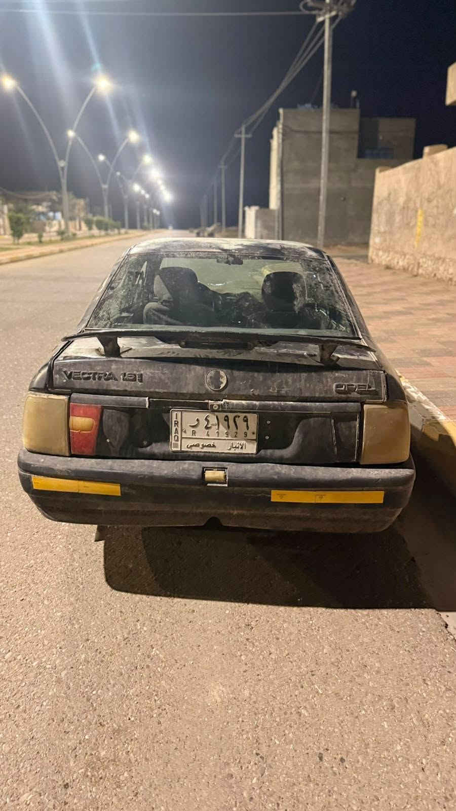 فيكترا صندوق • ١٩٩٢ • محرك ١٦٠٠