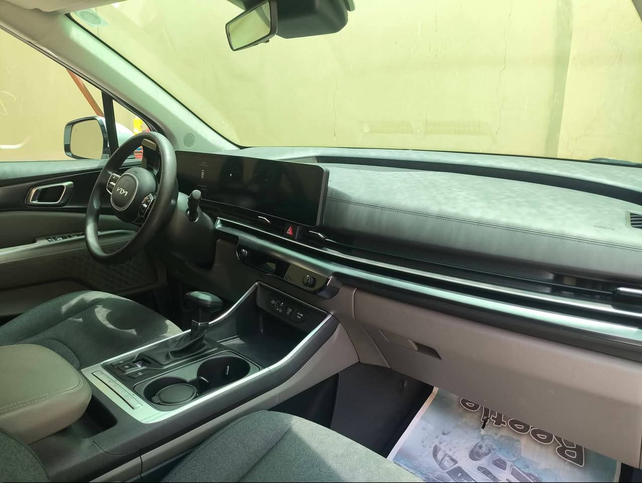كيا كرنفال 2025 سيارة عائلية
فول مواصفات SX
السيارة رقم ديوانيه جديد وجاهز 
مكاني ديوانيه الحمزه الشرقي 
الحالة
السيارة جديدة جداً ونظيفة
حادث خفيف: قبق.جنطه
المواصفات:
كشنات خزن
سماعات ماركة
شاشة كبيرة
دبل فتحة بانوراما
هاند بريك كهربائي
بصمة 
وغيرها هواي مواصفات
المكان : ديوانيه الحمزه الشرقي 

للاستفسار: ***********

#سيارات #العراق #Iraq_cars #بيع_وشراء_السيارات #Iraq_cars_kd

