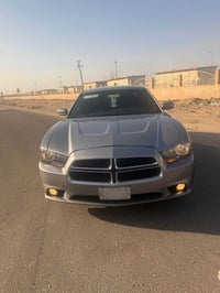 جارجر ٢٠١٤ • ١٤٠٠٠٠ كم • رقم بصره
