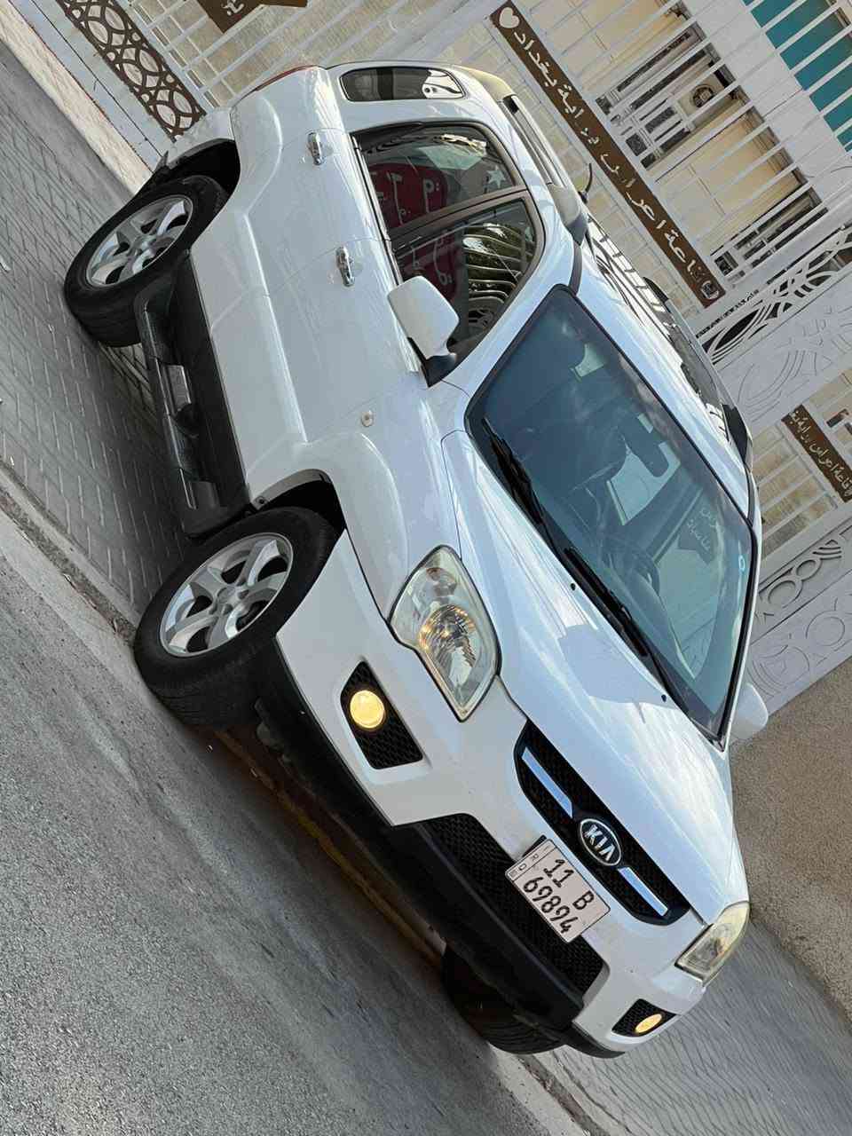 كية سبورتج خليجية موديل ٢٠١٠ رقم بغداد جديد بسمي تحويل مباشر هزة جدبدة سنوية جدبدة لل ٢٠٢٩ 

سيارة جديدة مكفولة من الدعامية للدعامية لا ضربة ولا صبغ ولا تبديل ولا بارد 

ماشية ١٠٠.  الف كيلو 
السعر 120 بيهة مجال ***********

محرك وكير بلاديات ممفتوحات ع وضع الشركة 
حجم المحرك ٢٠٠٠ دوش ٤ سلندر
كير اوتماتيك 
تبريد شغال صدر جديد تخم تاير 
فول مواصفات ١ع١ عدة البصمة
فتحة سقف
مري شفط 
شاشة كامرة حساسات 
جامة خلفية قلاب
