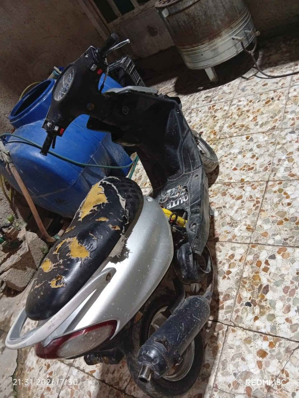 سلام عليكم من رخصة الادمن
دراجة ماكس قجمه لاطشه المكينه
عنوان الزعفرانيه
سعر 180 وبيه مجال قليل
هاتفر***********

