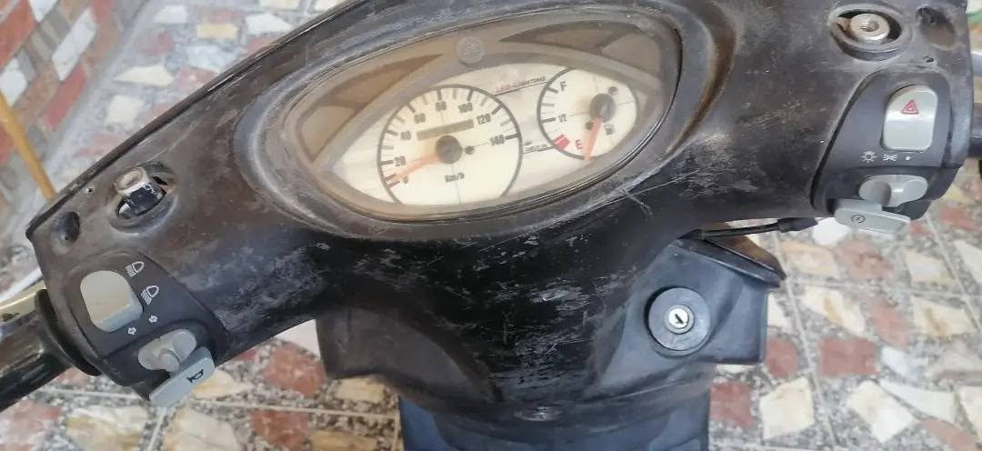 ماكس ١٤٠ دراجه شغاله سلف هندر مكينتهه ناعمه لاتبخير ولاصرف نص نكره تشتغل اللايت طافي ابيع كوم حديد سعرهه ١٧٥ وبيهه مجال قليل عنواني بغداد مدينة هاتف ***********
