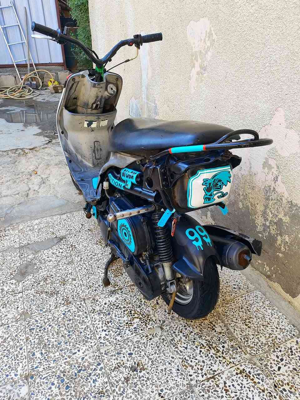 ماكس قچمة مفتوحه للبيع العنوان قضاء المدينه السعر 350 الف وبيها مجال حگ الجيه للتواصل اتصل ***********
مو شراي لا توصل
