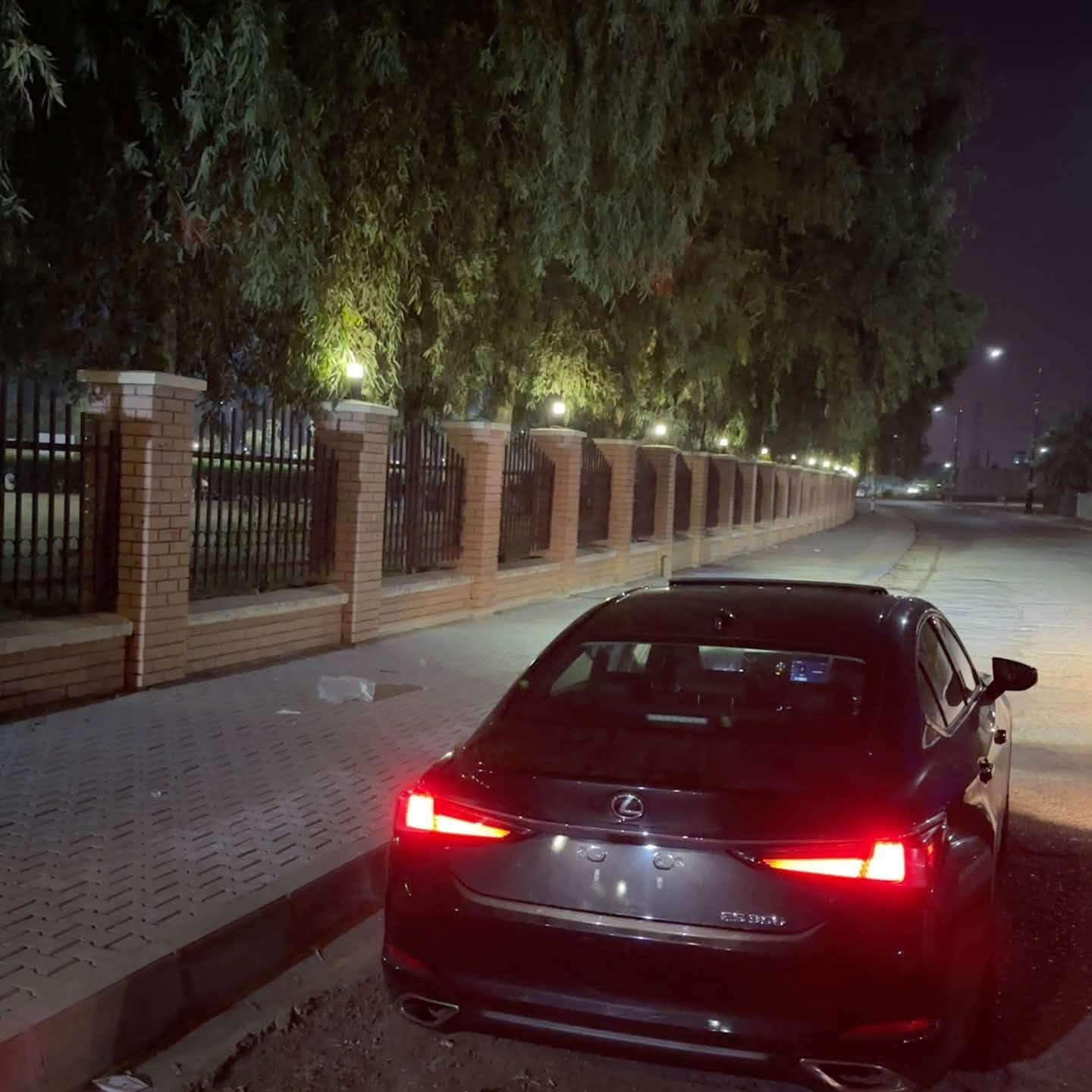 سلام عليكم
لكزس es350 2023

V6

مواصفات 1/1 

حادث بونيد مصلح جاملغ مبدل تجاري واقل شبر تعديل بارد باب سكن ماشي 90 الف كيلو

سعر 315 وبي مجال

كركوك

***********
