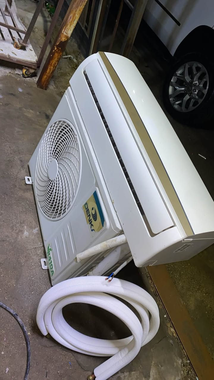 سبلت دنكه طن ونص غاز 410 لحديث تبريده ثلج كامل ريموت وبوري جديد جيب وشد اي نقص ما بي 350 الف

بصره جبيله ***********
