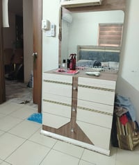 غرفه نوم تركيه • ٦ قطع • باب مكسور