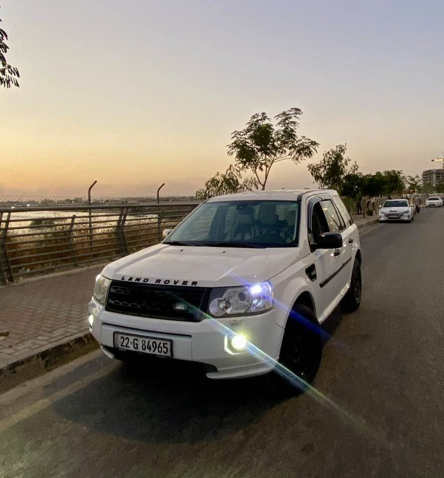لاند روفر LR2 • محرك V6 3200 • الموصل