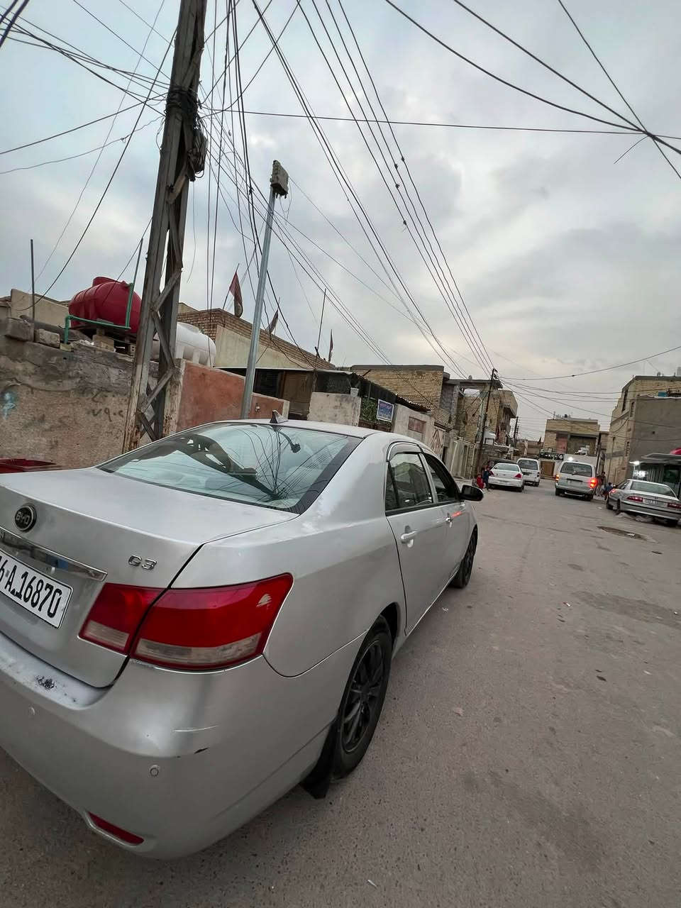 سلام عليكم سياره BYD G3 سياره كير عادي مكينه هونداي سياره خير من الله ما بيه اي شي فد بيها طخطخات ب جاملق ونقص بيها تبريد  اما بعد اي نقص ما بيه لل علم رقم ديوانيه السعر 45 وبيها مجال  لل استفسار واتساب *********** رقم هاتف ***********
