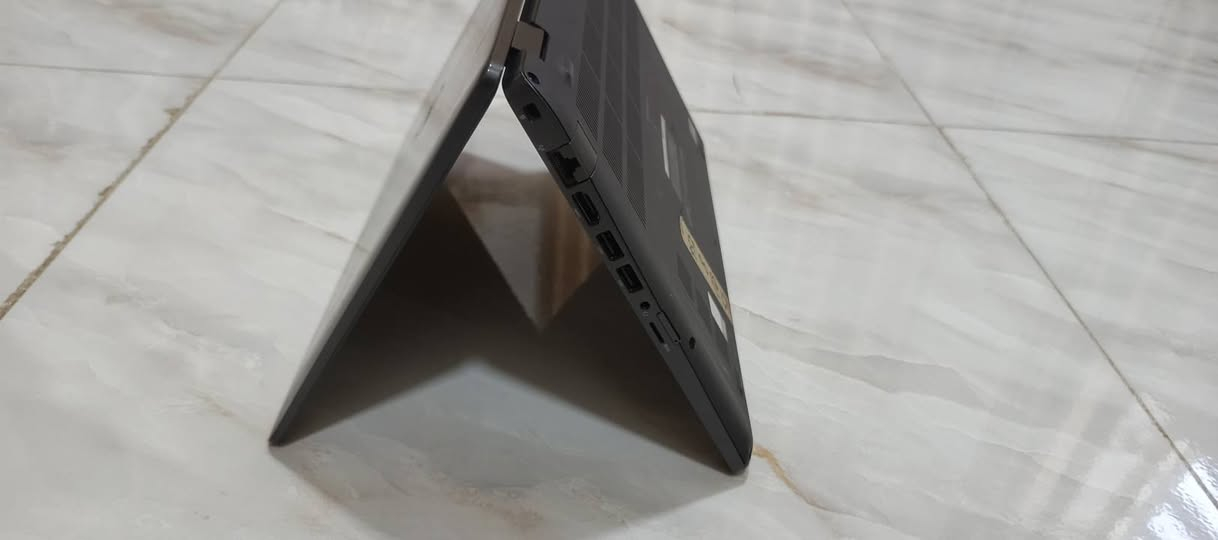 للبيع
لابتوب DELL للبيع كور اي 5 الجيل الثامن ذاكره 265 والداخلية 8 ssd وباقي المواصفات داخل الصورة 
السعر 250 الف وبيها مجال المكان بابل الحله 
للاتصال *********** بي واتساب
