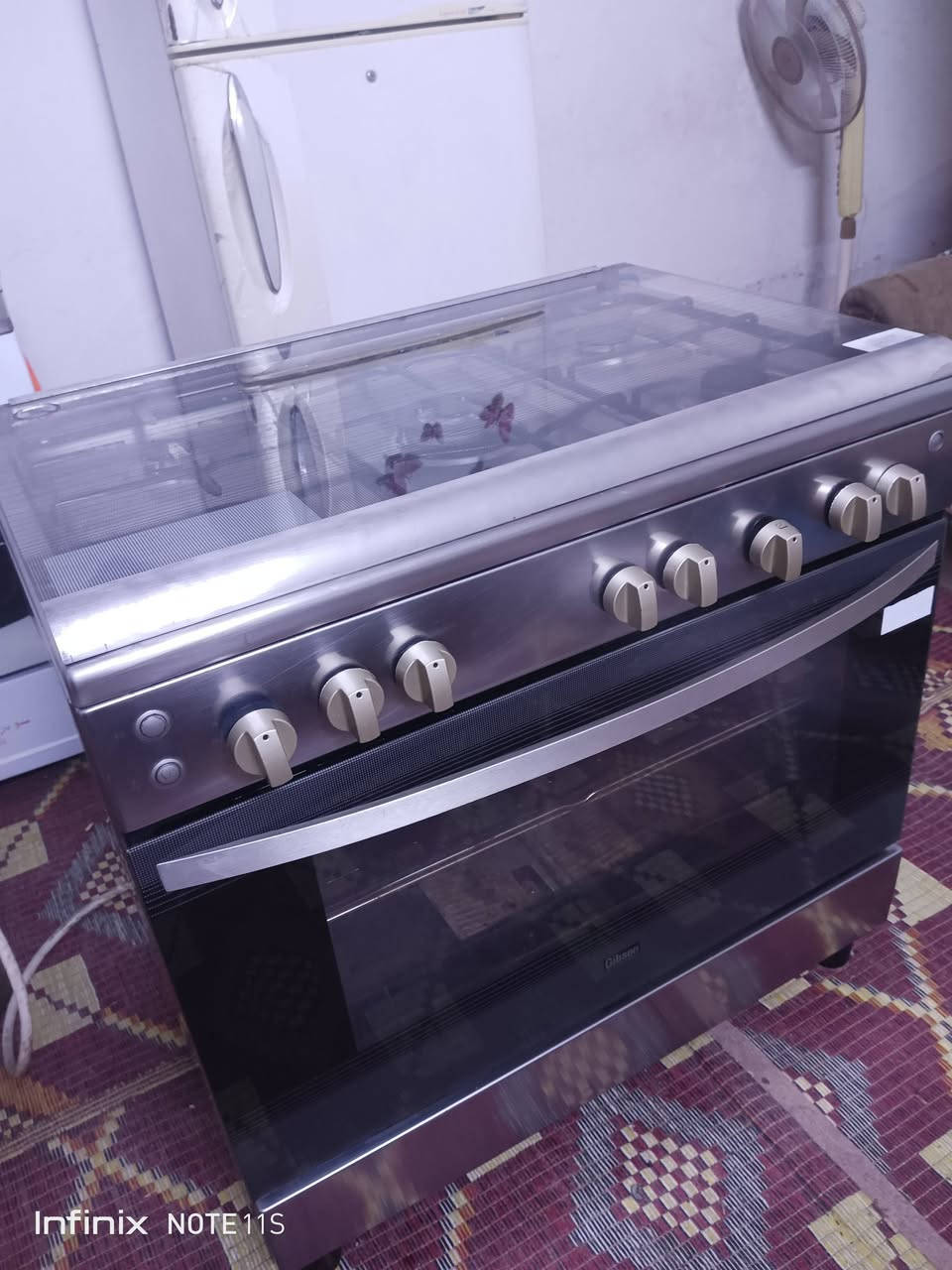 طباخ ايطالي خمس مشاعل نضيف كلش شغال علفحص سعرة 175 للاستفسار وت ساب اتصال هاتفي
***********
***********
او علخاص توصيل موجود مكاني سبع البور

نص مكتوب في الصور:
- Infinix NOTE 11S
