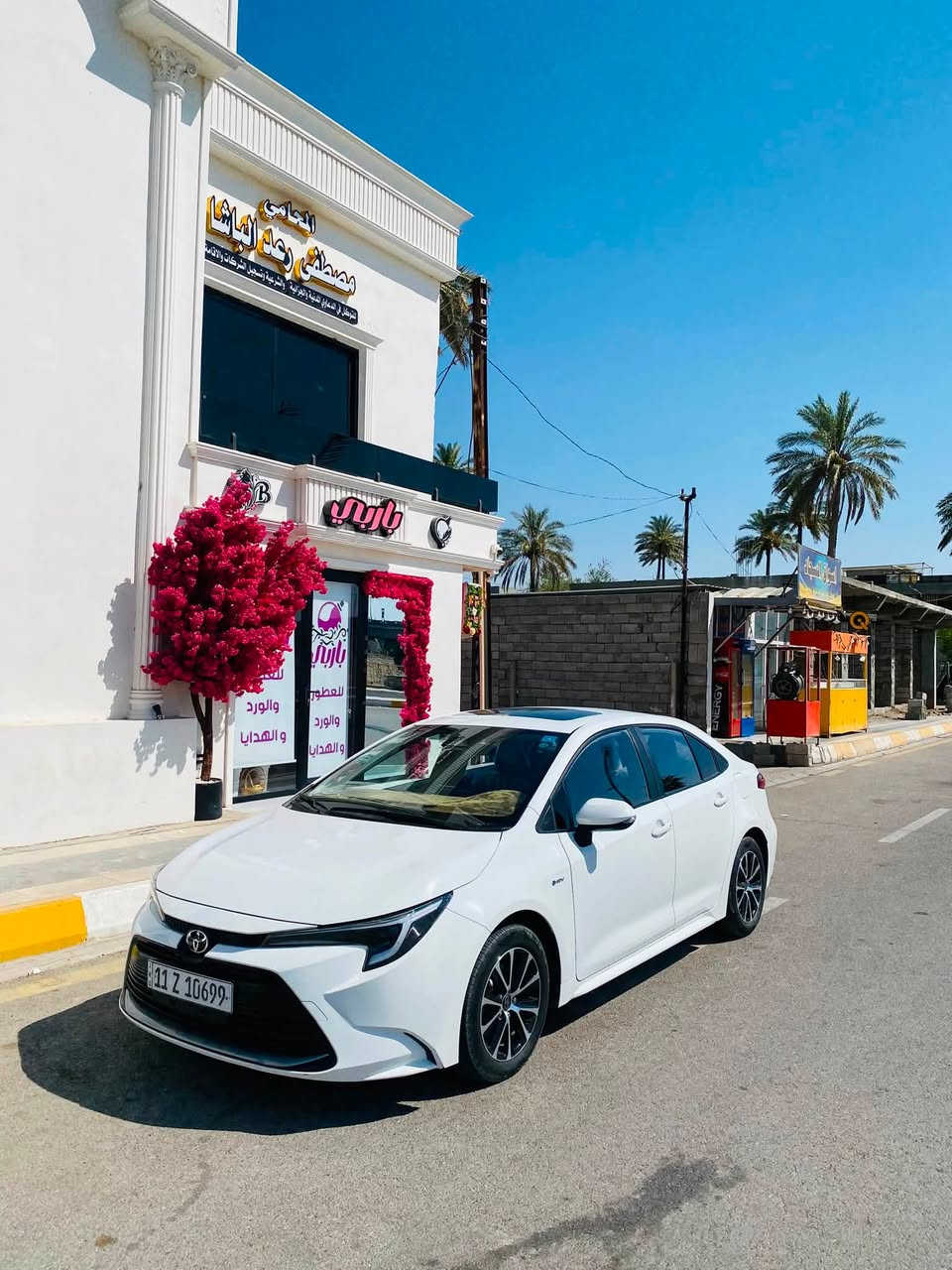 السلام عليكم
للبيع كورلا  2025 هايبرد  رقم بغداد  فول مواصفات 1/1
السيارة مكفولة كفالة عامة من الصبغ والبارد والتبديل 
بصمة ودخول ذكي
فتحة سقف سلايد
رادار وتحديد مسار
كشنات مخمل داخل اسود
جام كهرباء اوتو
فول سستم ايرباك 10 ايرباك
محرك 1800 هايبرد
ماشية 35 الف كيلو
اضائة LED بالكامل 
ويل كب و هاند بريك كهربائي مع اوتو هولد
تحكم ستيرن كامل كروز سرعة 
شاشة كبيرة ابل كار بلي مع كاميرا خلفية اصلية
العدة والسبير والكتلوكات مالاتها مانازلات من الصندوق بعدهن على حطة الشركة
حساس ضغط الاطارات
مكاني - ديالى - بعقوبة 
السعر 156 وبيه مجال للطيبين 
الاستفسار ***********

