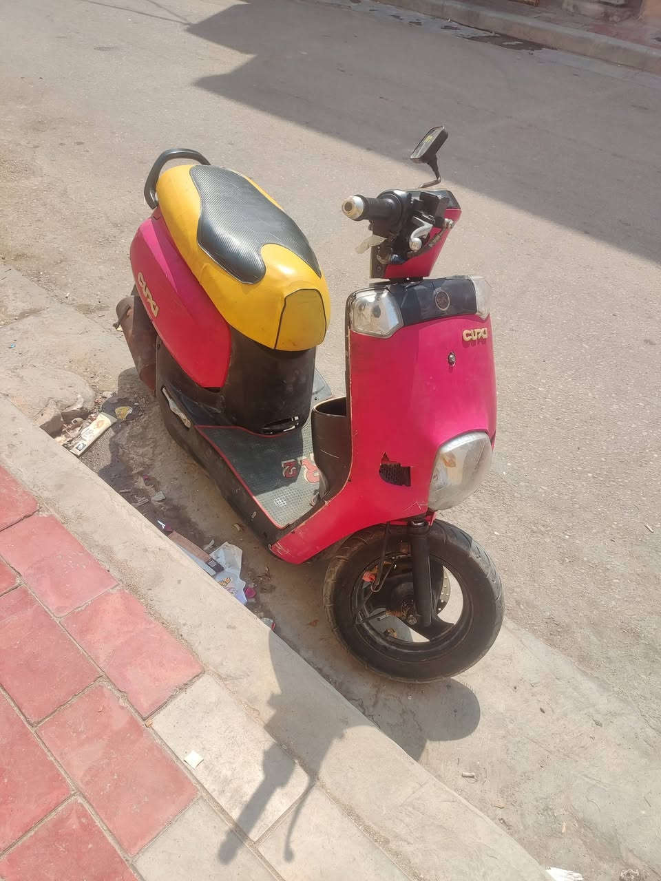 دراجه بولبس للبيع وللمراوس بطه لو منغولي دراجه مكينه خير من الله حلوه شلعه ومعدل فول سلف شغاله نكره لايت زنون بريك بل مكان لشراي يتصل لسعر 250 مكاني كربلاء امن داخلي ***********
