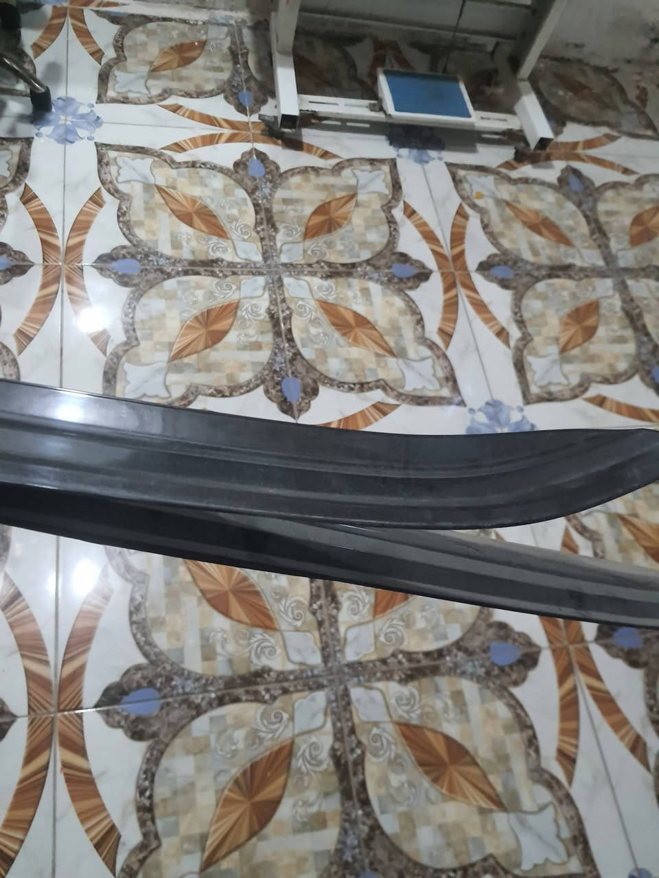 غراض مال كولا ٩ امريكي كلهن شلع ما ابيع ١١٠ الف  عبوة فيت بم كصه مفرد فراش صندوق مطريات عصا كير غلاف سترين
تقاطع القدس ***********
