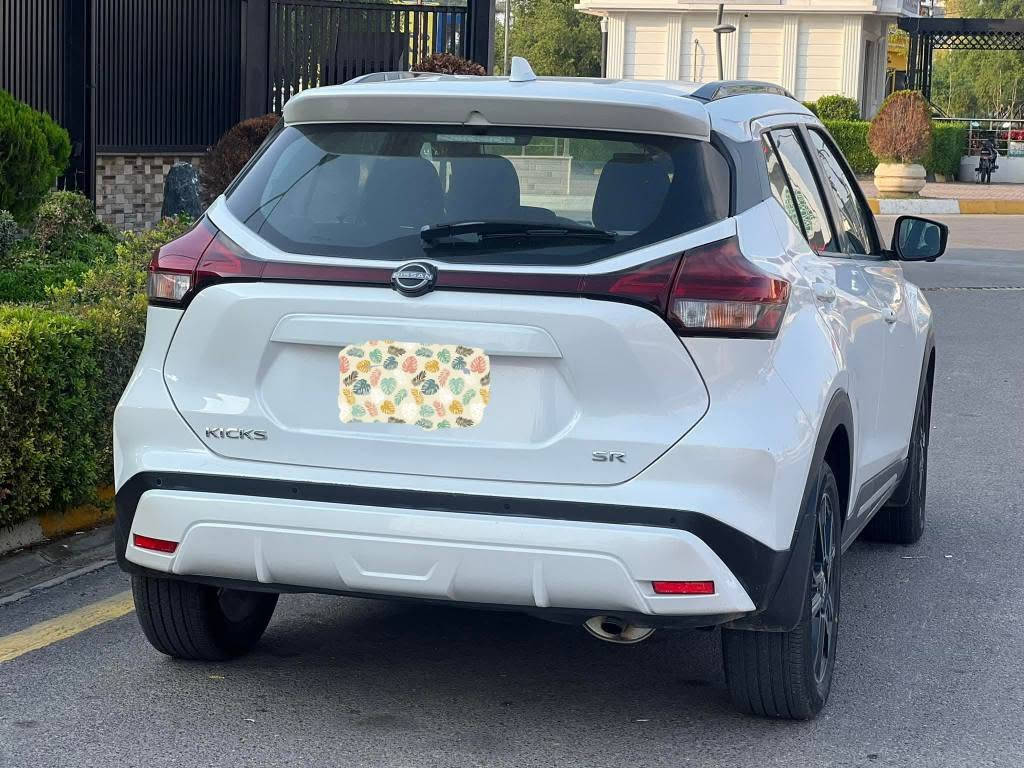 نيسان كيكس SR 2022 ماشي 30 الف كم
المكان بغداد. سيارة جدا نظيفة بدون ايرباك استخدام بيت 
سعر 135 ورقة ***********. أربيل, العراق
