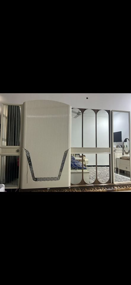 900 وبيها مجال ***********
