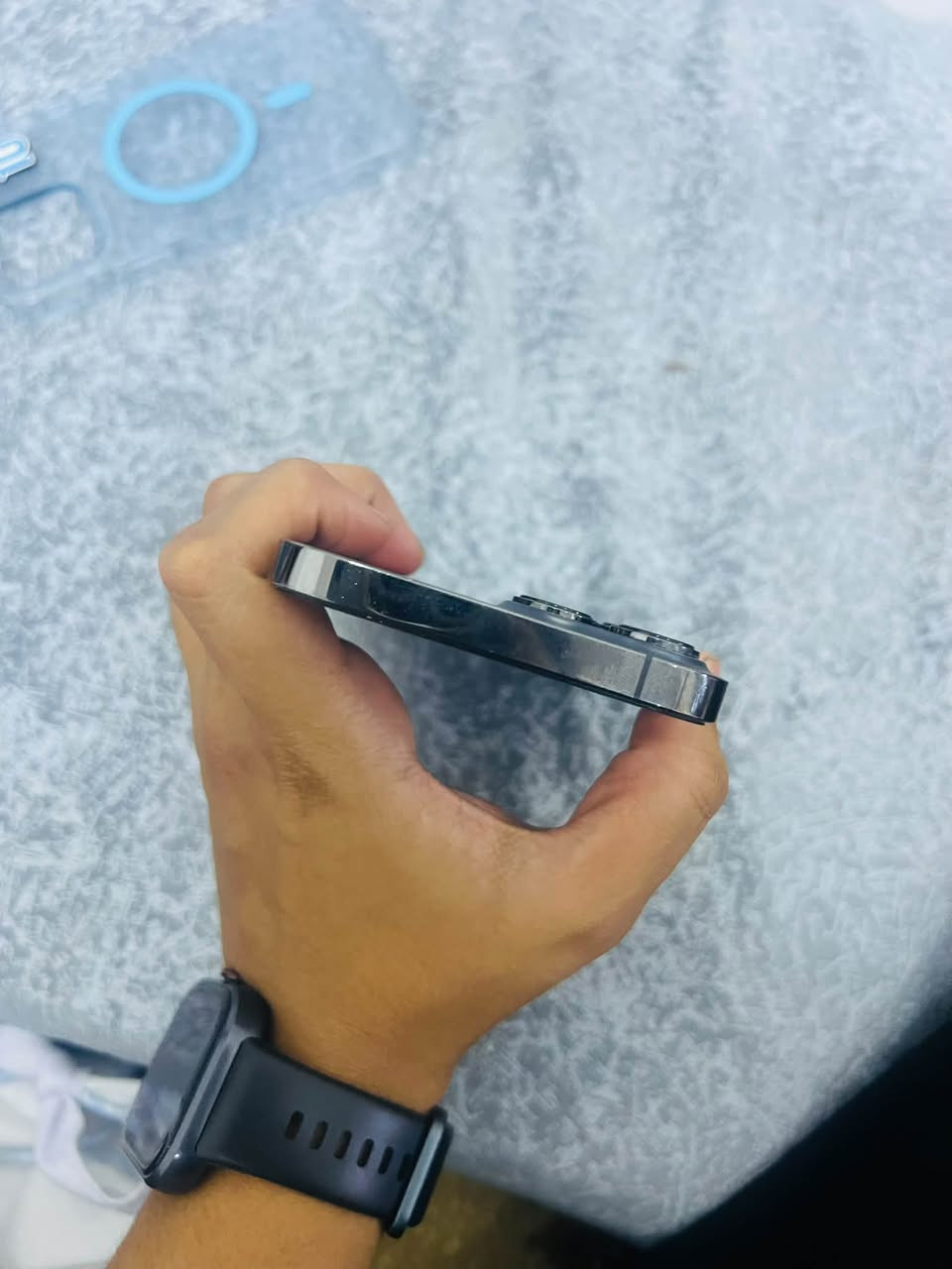 آيفون ١٣ برو ماكس • ٢٥٦ • بطارية ٨٧%