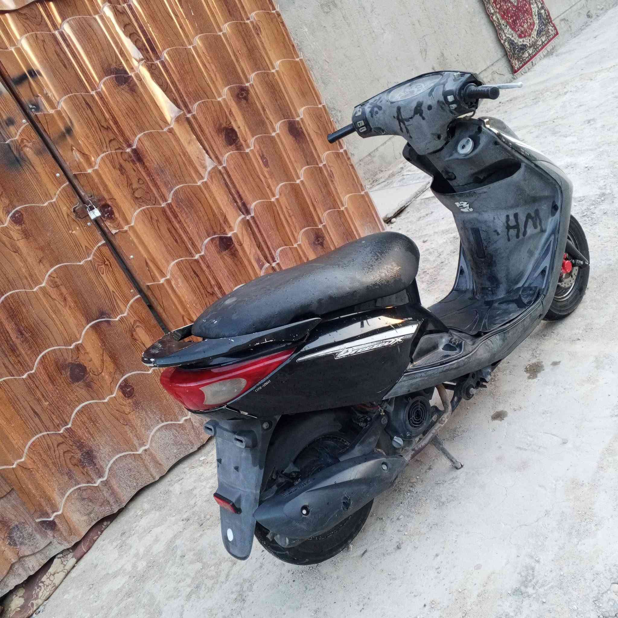 بريز كابريتر كله بلادي اي نقص مابيها كفر ختم واحد مكينه برغي مامفتوح بيه سرعته 140 لسعر 650 بغداد المشتل***********
