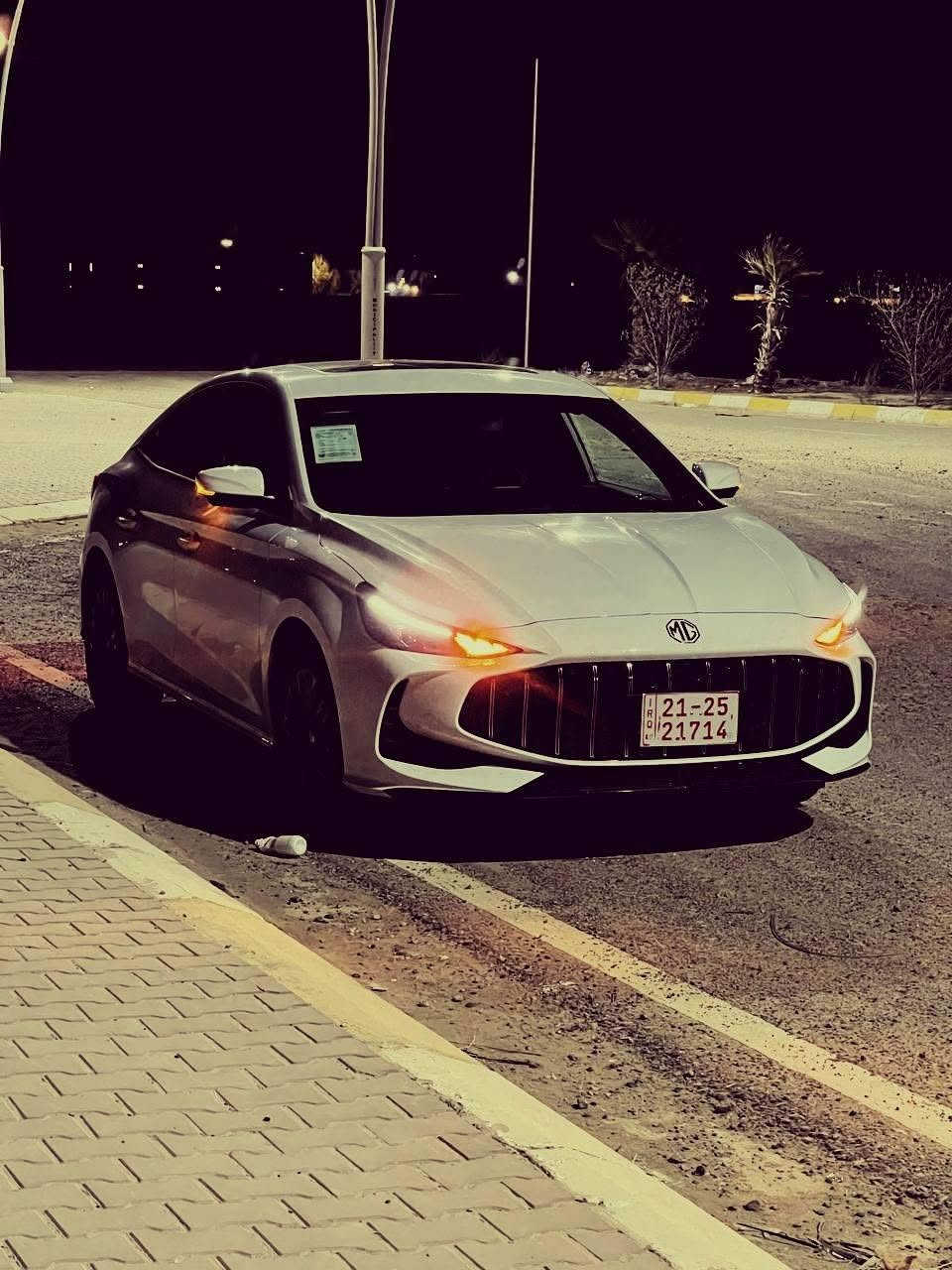 سلام عليكم

MG 5 2025 للبيع
السيارة نظيفة من الداخل والخارج بدون اي ضرر عدا شخط صغير بالدوسة

مواصفات فتحة سقف، تبريد قطعتين، هاند بريك بصمة واوتو هولد، تشغيل ودخول ذكي، تحكمات ستيرن، كاميرات 360 درجة

السعر 124 وبيها مجال للشراي

للتواصل : ***********
