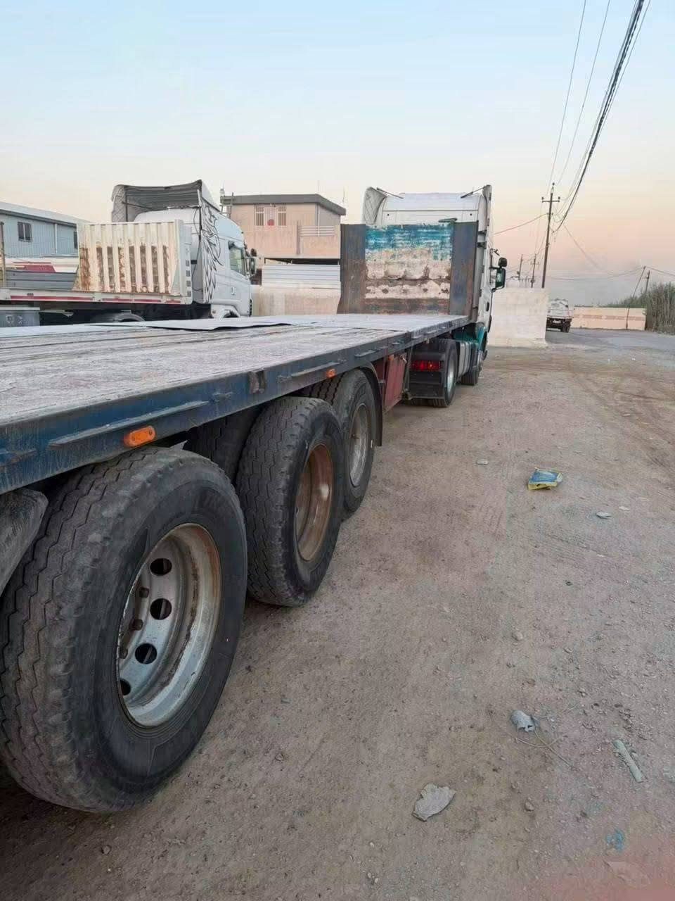 سلام عليكم سكانيا للبيع
موديل2005
رقم سليمانية
مكينه (8) 500
السيارة كفالة عامه 
السنوية صاقطه قبل 3اشهر شرط التحويل
العربانه ثلاث محاور اثنين مزوج واحد حرفش
السعر 180 وبيها مجال 
رقم الهاتف ***********
