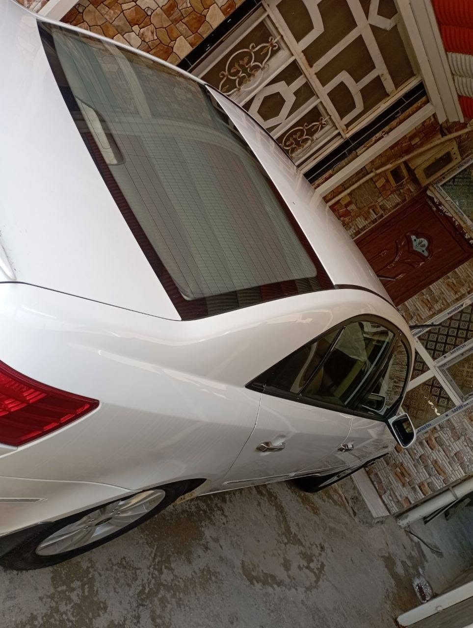 سوناتا خليجيه موديل 2009 رقم شمالي باسمي السيارة من كير ومكينة وحدادية مكفولات تخم تاير تبريد السيارة من حساسات خلفيه كامرة ارضية جلد مكينة 2000 مكان السيارة بابل خلف كراج الموحد معروضة 110 السيارة بية البابين صبغ ربع الجو وربع الجاملغ ***********
