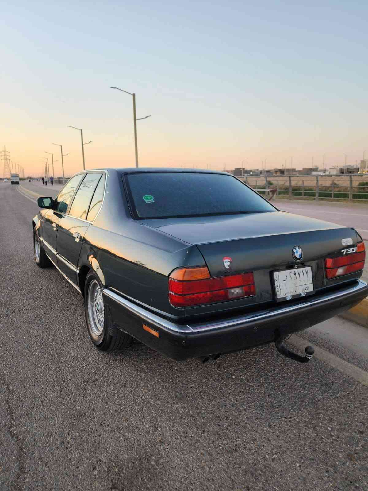 موديل ١٩٩٢ • الرمادي • للبيع