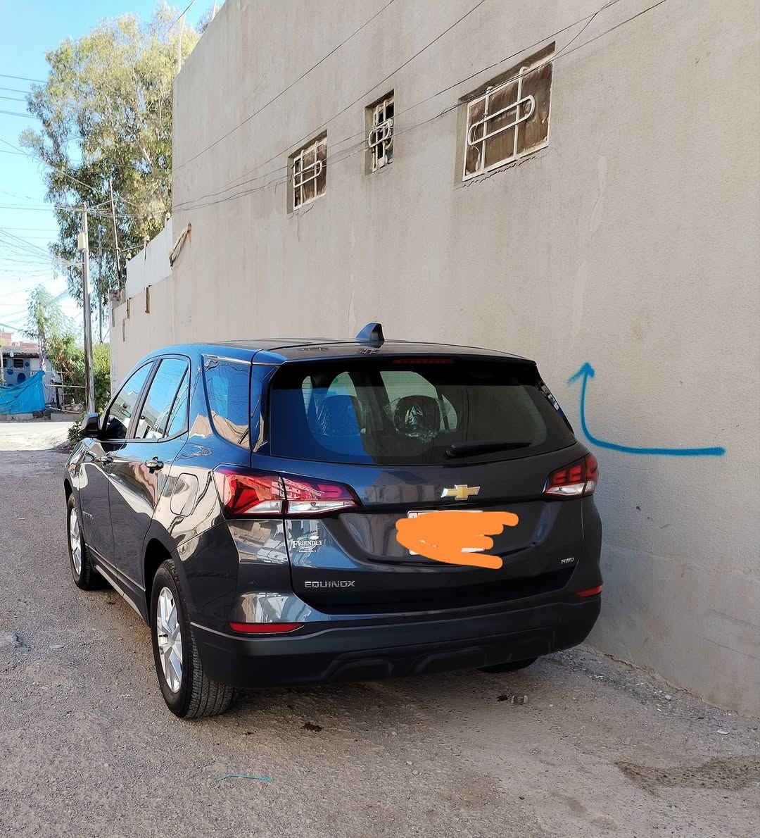 سياره شوفرليت اكوينكس فئه LS 2022
بدون صبغ المواصفات المعروفه
السعر 145$ بيها مجال 
ماشيه 31500 قابله للزياده
مكان السياره موصل
للاتصال ***********

نص مكتوب في الصور:
- 39566384