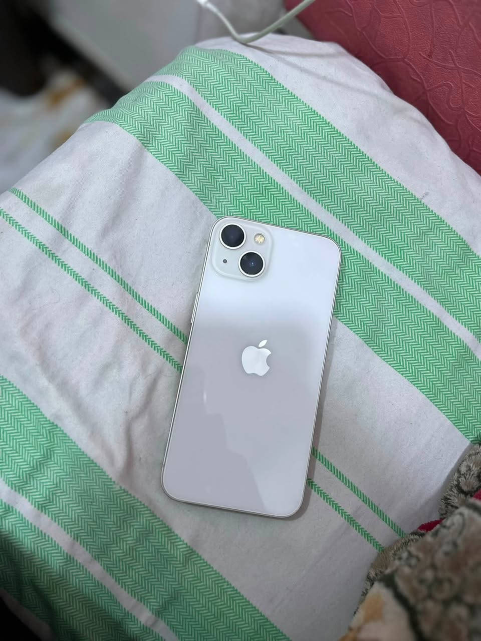 السلام عليكم 📱 للبيع آيفون 13 عادي – 128GB
الجهاز نظيف جدًا

غير مفتوح نهائيًا

ذاكرة 128GB

صحة البطارية 86%

كاميرات ممتازة وتصوير 4K

أداء سريع وسلس

شاشة Super Retina XDR

Face ID شغال

يدعم 5G

منفذ Lightning

 

السعر:  خــاص 

للاستفسار: ***********
