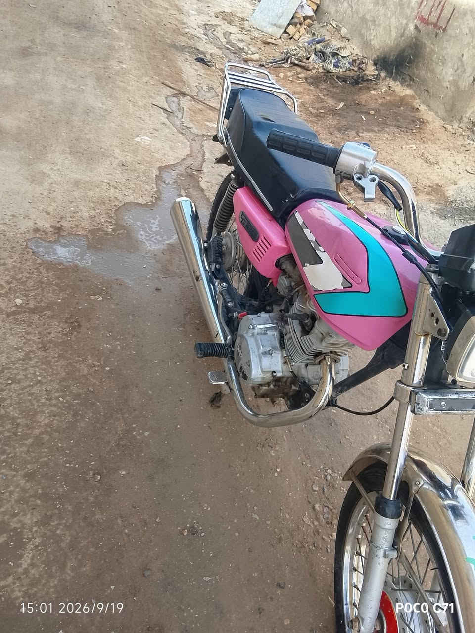 السلام عليكم درجه للبيع اربعه كير الدرجه مفتوحه بس والفات والفاته 01 و الدرجه حلوه ونضيفه سعره 350 وبيه مجال مكان كربلاء طوريج الرجيبه  وهذه رقمي ***********

نص مكتوب في الصور:
- 15:01 2026/9/19 POCO C71