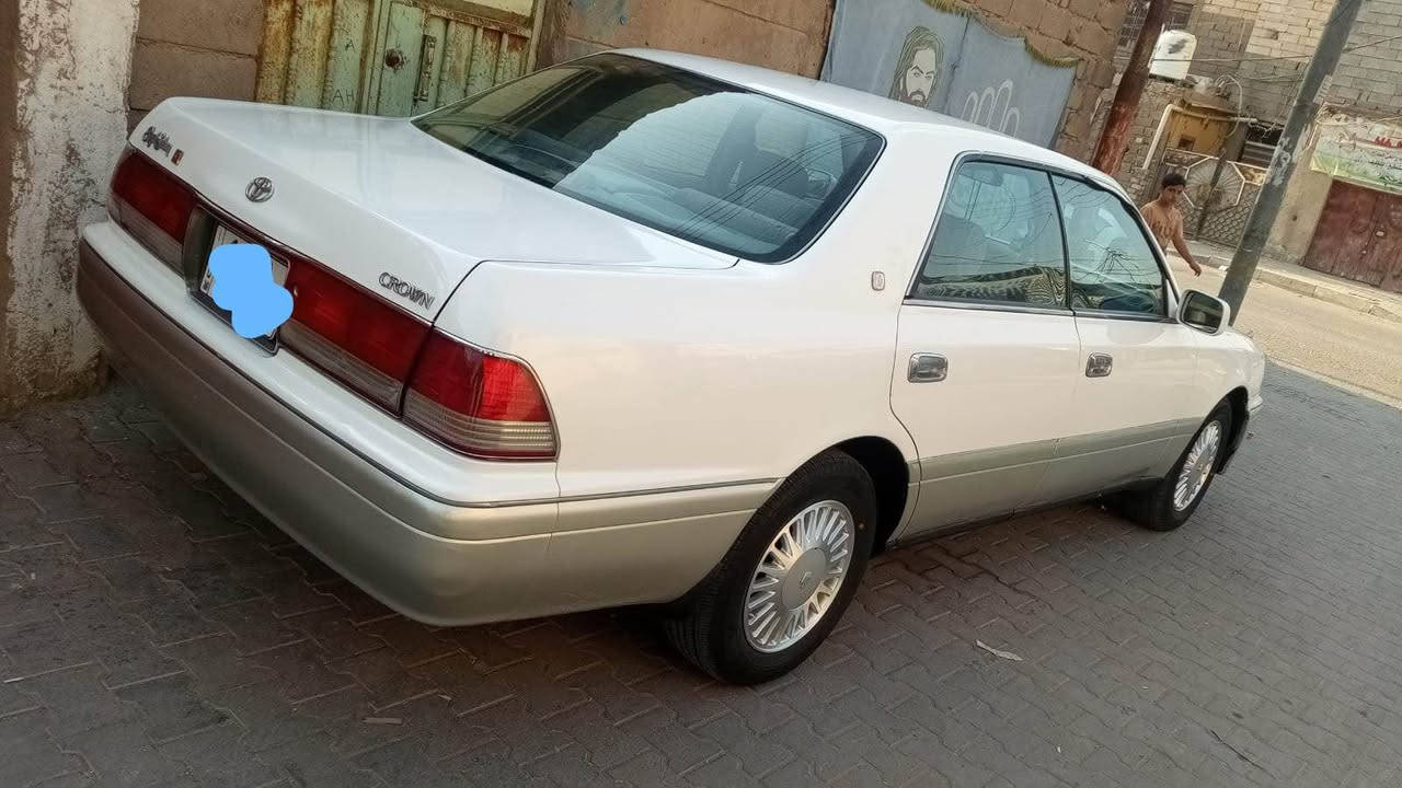 سلام عليكم راس الثور لبيع سياره جاهزه من كلشي مكفوله من الكص والنقل ومن عيب الشرعي مديل السياره 1994 وانه مكلف بل نشر وهاذ رقم راعيها *********** سعر السياره 110 وبيه مجال الزبير, البصرة
