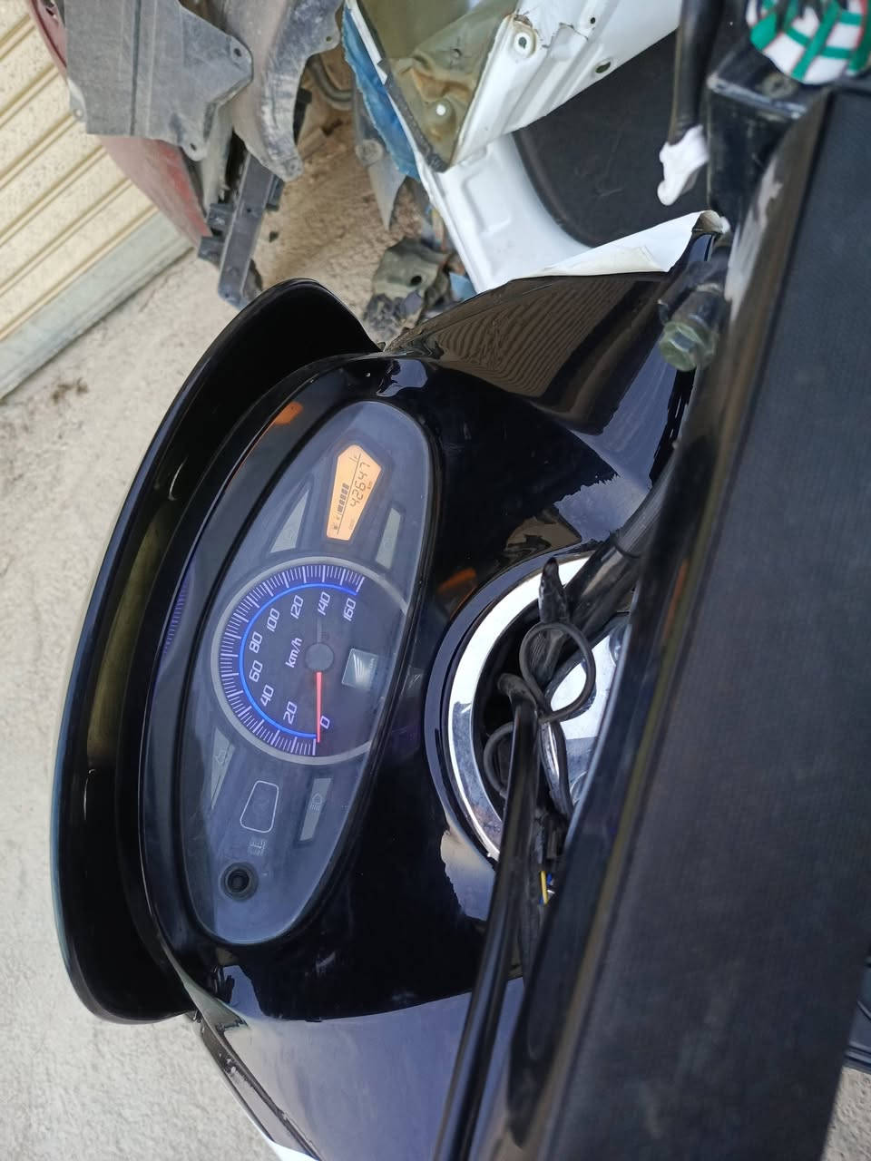 PCX • زنون • ماء جديد