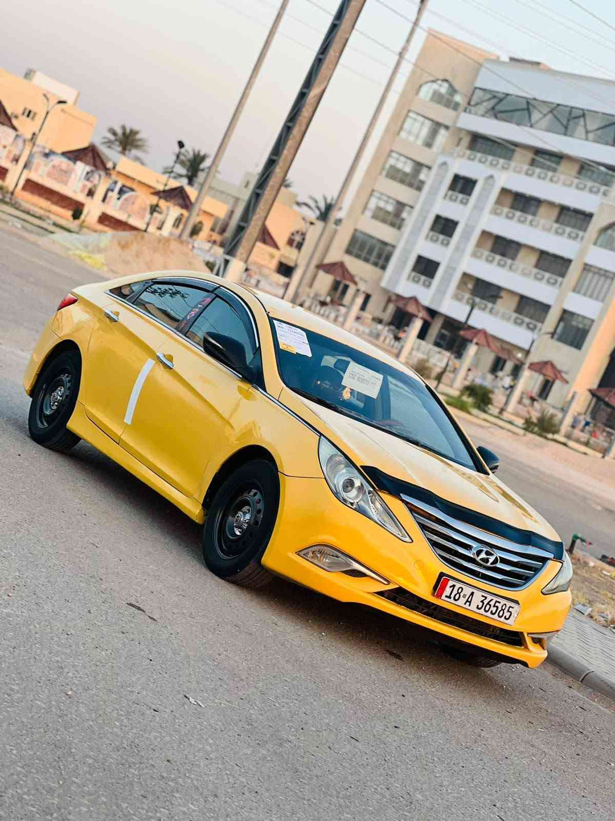 السلام عليكم للبيع سوناتا موديل 2014امريكي حادثهة قطعتين بدون داخل رقم بابل انكليزي سنويه 31دوشمه عامه تخم تاير مكينه حاويه ستوني شادهة كير تبريد 🥶 سياره مابيهة اي نقص جاهزه للئخير مكاني بل حله رايدهة 99شراي يتصل ***********
