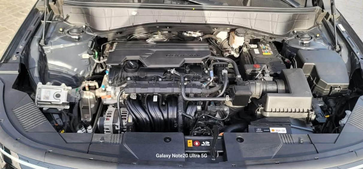 🚘 للبيع Hyundai Kona 2024 – وارد أمريكي

🔹 الموديل: 2024
🔹 اللون: أسود 🖤
🔹 المحرك: 2.0 DOHC
🔹 الممشى: 40 ألف ميل
🔹 المواصفات: فول أوبشن تقريباً، عدا فتحة السقف
🔹 الرقم: كربلاء والسيارة بكربلاء وبأسمي.

✨ المواصفات:
• تشغيل عن بُعد
• تدفئة كشنات
• شاشة متصلة
• كير تعليك
• تبريد قطعتين
• داخل جلد ابيض
• رادارات امامية وخلفية
• مثبت سرعة
• نظام تنقية الهواء والروائح داخل السيارة
• سبير مانازل وبحالة الشركة

✅ السيارة نظيفة جداً ومرتبة من الداخل والخارج وبيها كثير مواصفات.

⚠️ بالنسبة للحادث:
حادثها أمامي، عكس السياق، والضرر كان خفيف جداً وتم تبديل القطع المتضررة، وكل التفاصيل موضحة بالصور .

السعر:  176 $ ورقة
📍 للتواصل ***********

نص مكتوب في الصور:
- Galaxy Note20 Ultra 5G
- 000-40628235 - 10/22/2024 - IAA Inc.