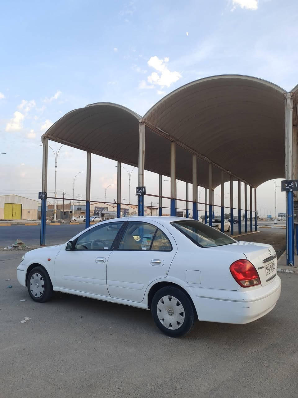 نيسان سني • ٢٠٠٩ • بدون حادث