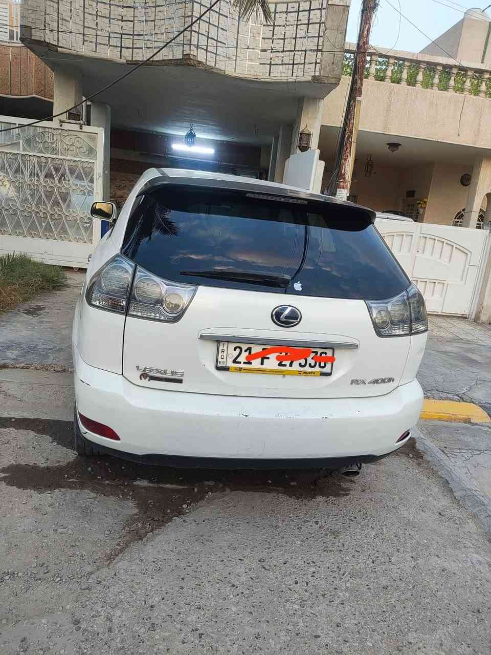 السلام عليكم

سيارة لكزز RX400h   موديل 2008 محرك بانزين 3000 خمسة خطوط نفس الافلون سنوية 2031 باسمي في بغداد فول مواصفات ذاكرة ستيرن مقاعد تدفئة كراسي كهرباء كراسي الخلفية متحركة تبريد تدفئة عالية سابقا HYBAT   السعر 110 $ ممكن مراوس سبعة راكب فقط للاستفسار موبايل واتساب ***********
