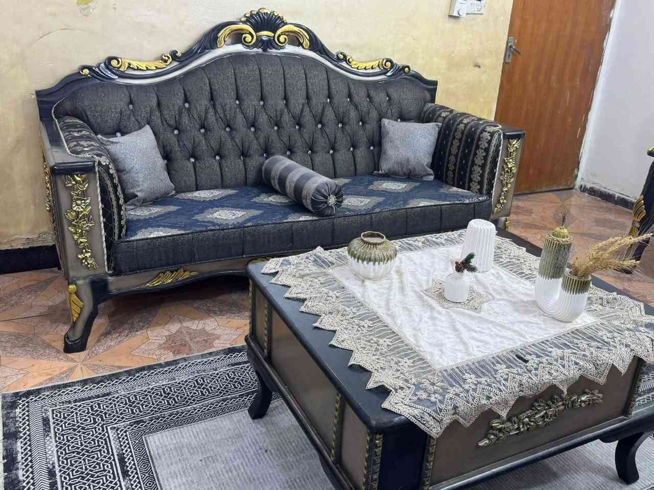دزاين ايطالي • ١٠ مقعد • ميز وسطي
