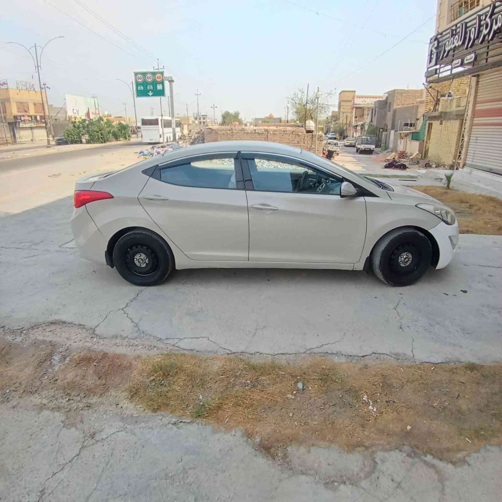 الانترى 13 خليجي
مكفوله كير او مكينه الحداديه نضيفه بيها ضربه بجم والباب مرشوشه احزام (المحرك 1800) المداور ثاني يوم رقمها مثنى
السعر 95 الموقع ناصريه مركز الاستفسار خابر رقم  ***********
