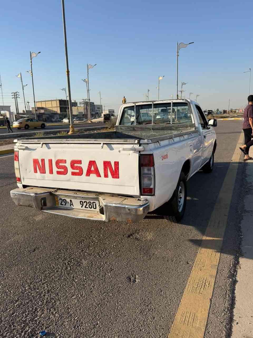 نيسان شبوط للبيع
موديل 2002 

رقم واسط سنويه ل2029

كير مكينه اكسل وشاصي مكفولات 

تخم تاير جديد 

صدر امامي خلفي جديد 

مكينة بوضع الشركة 

بيه جاملغ امامي صبغ فقط 

السيارة جديدة بدون اي نقص 

السعر ٦٧ $ وبيها مجال بسيط 

العنوان / واسط - الصويرة 

***********

