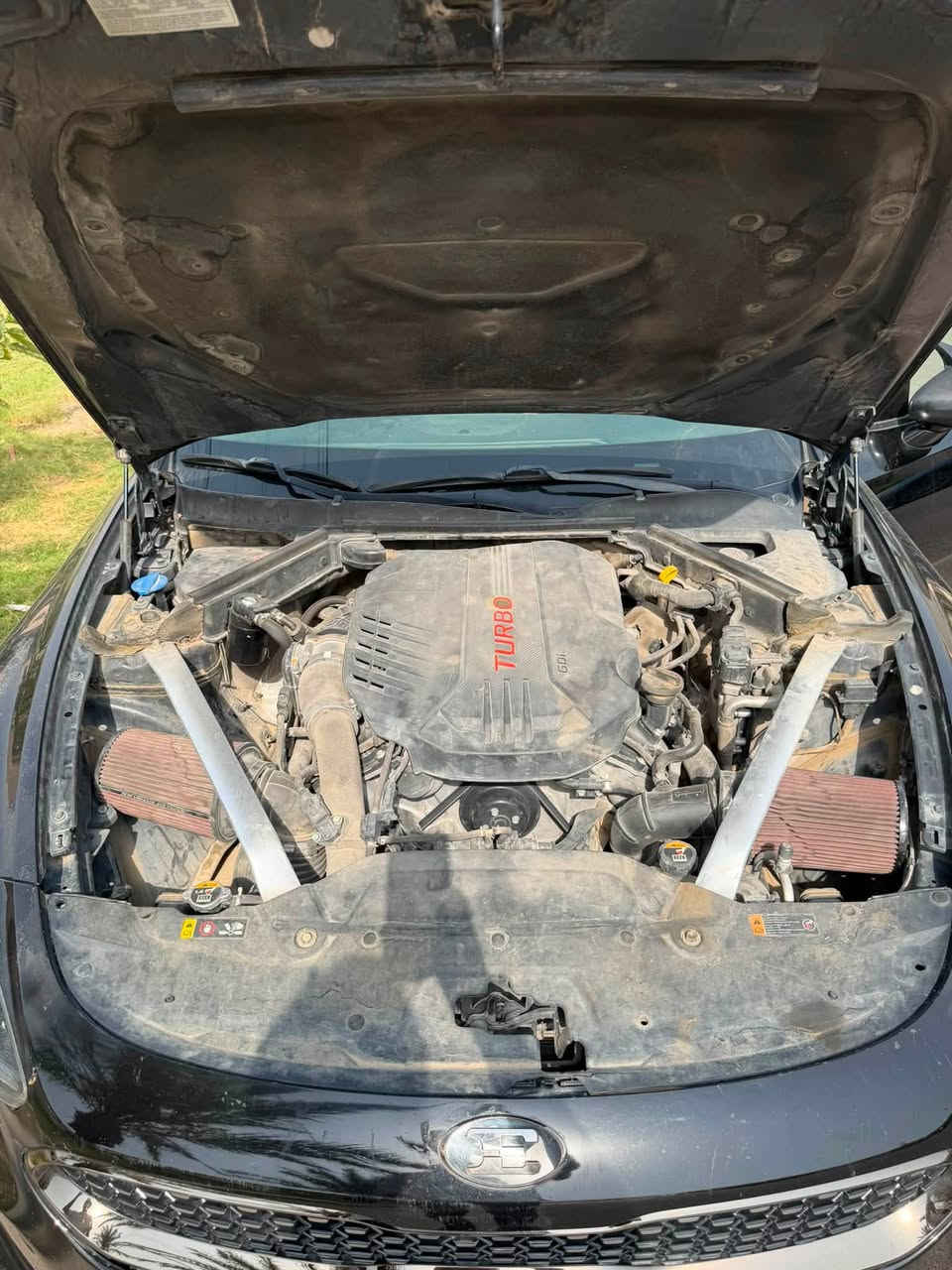 ستنكر 2020 gt2 سته سلندر v6 3300 توين توربو ماشيه 84الف كيلو السياره حادثها ٣ قطع جاملغ امامي والباب الخلفي وجاملغ خلفي بدون ايرباك بدون دواخل السياره مزوده شوت وداون بايب واكس بايب وتفريغ مبرمجه طلقات سيارته صوتها كلش حلو مرتب عليها اويل كاج كان مصروف عليها السياره هواي سقف كنتاره السعر 165 وبيها مجال بسيط ***********
