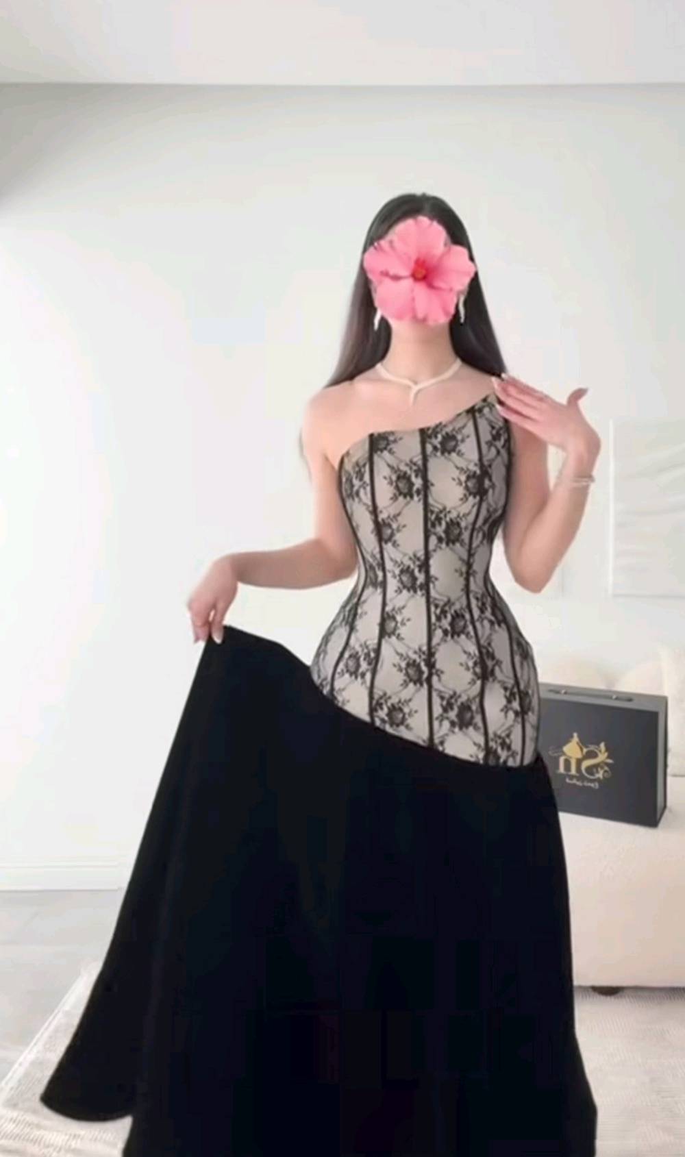فستان/ قياس ٤٠ /اللون اسود/فساتين مناسبات / حفلات 