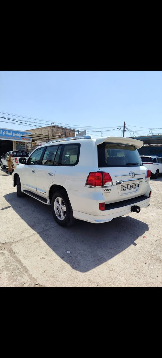 سلام عليكم
لاند كروزVXR موديل ٢٠١٤

محرك v8. 4600 ✅

سياره كفاله عامه✅

رقم اربيل دولي ✅

ماشيه 158الف km✅

مكينه كير حداديه جديد ✅

تاير جديد ✅

سعر ٤٧٥ 💸$ وبيه مجال 

*********** وتساب ✅

مكان سياره ديوانيه 👍

