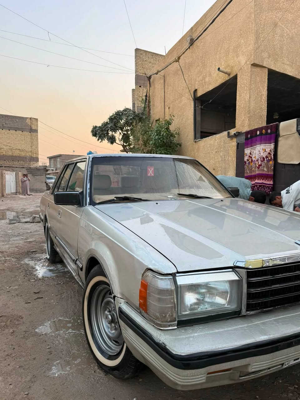 سلام عليكم سوبر موديل 1985
سياره ستيرات خاص  سياره نضيف اوتو متيك 

رقم سليمانيه اب سمي  سعر 55 ورقه وبيه مجال رقم ‭***********‬
